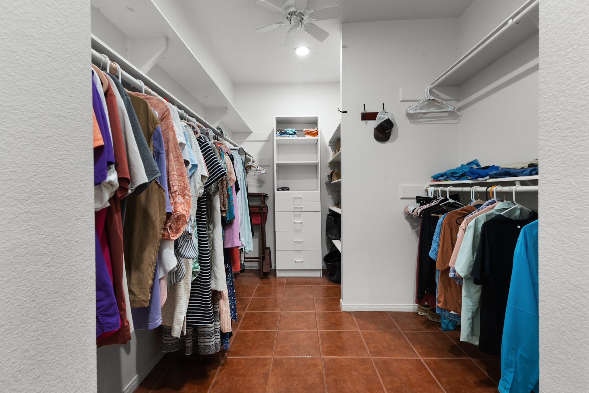 3905 Isla Del Sol