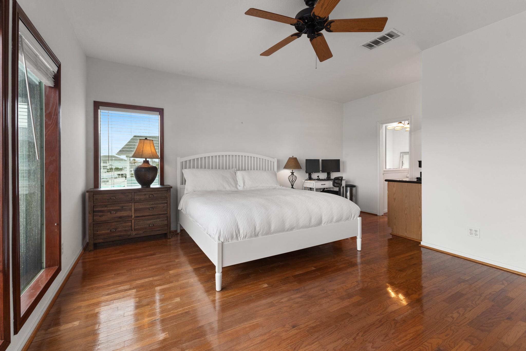 3905 Isla Del Sol