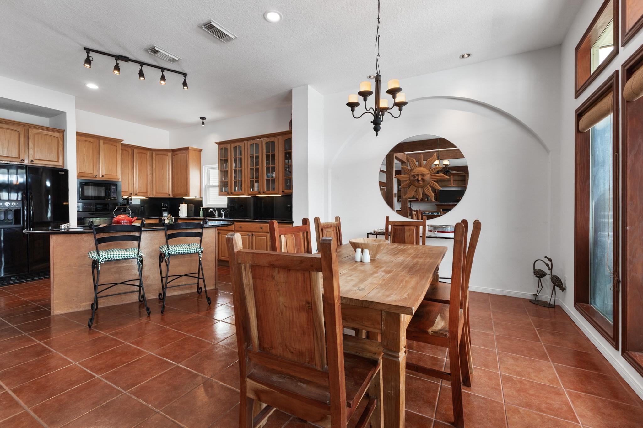 3905 Isla Del Sol