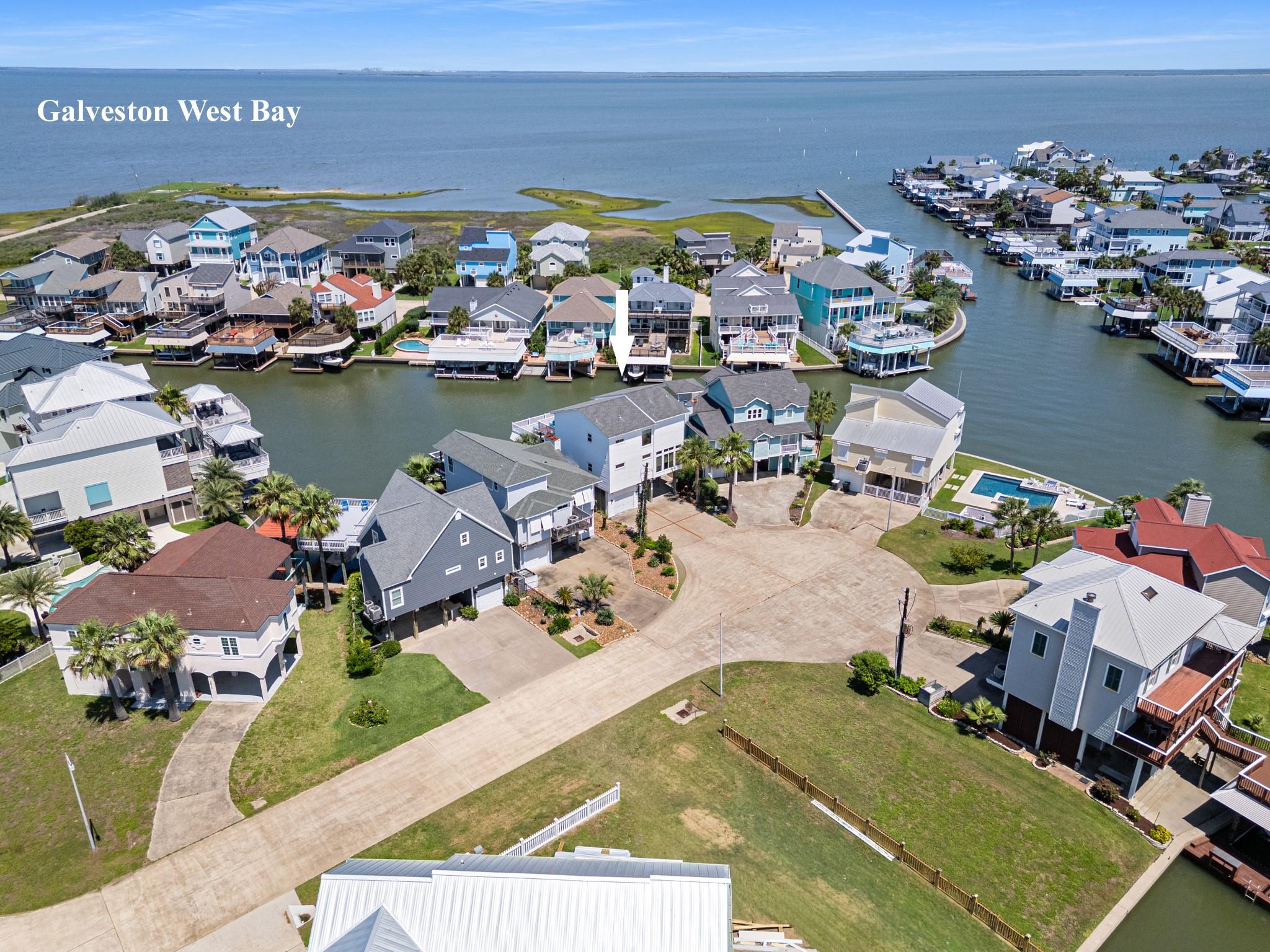 3905 Isla Del Sol