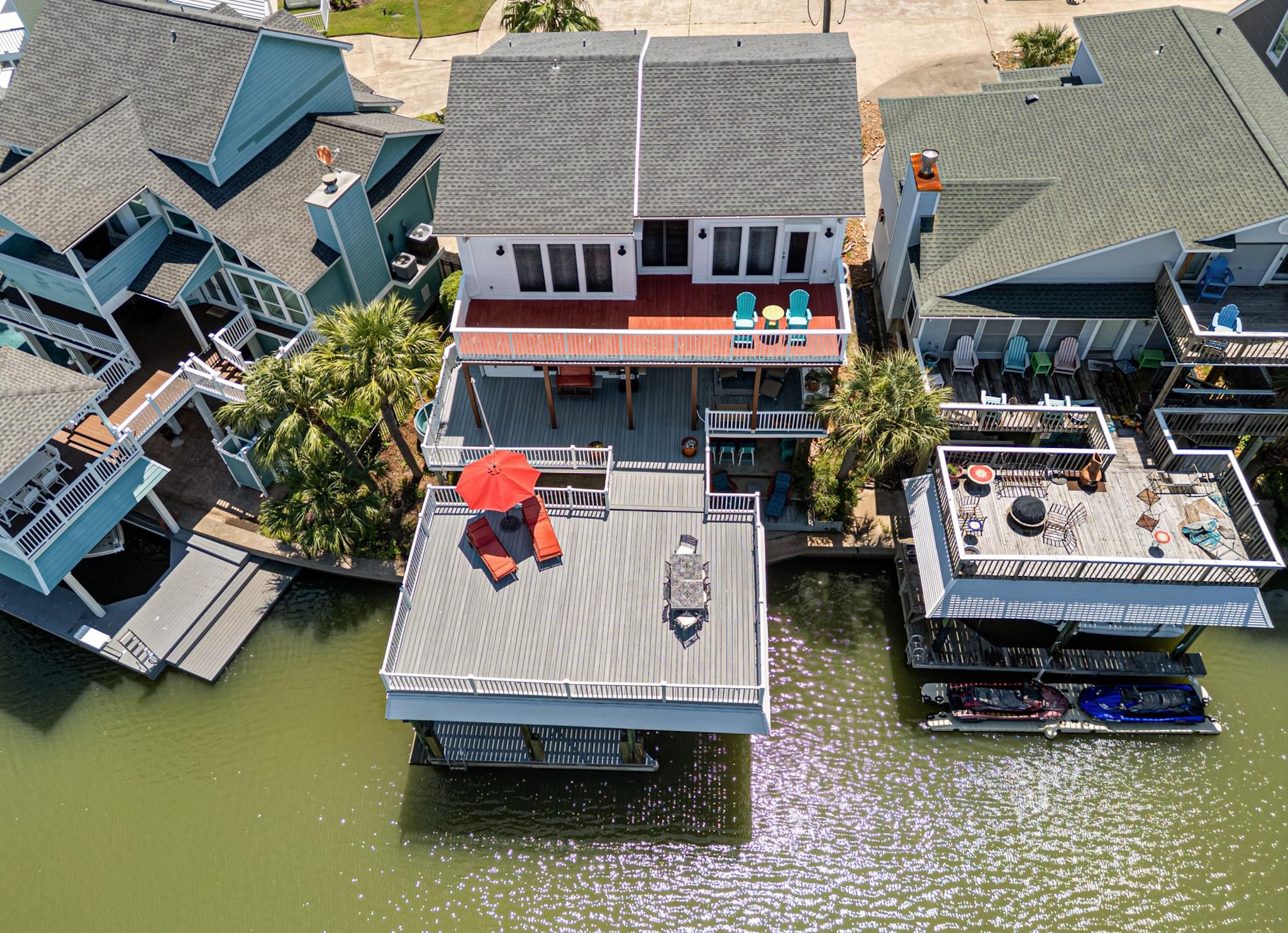 3905 Isla Del Sol