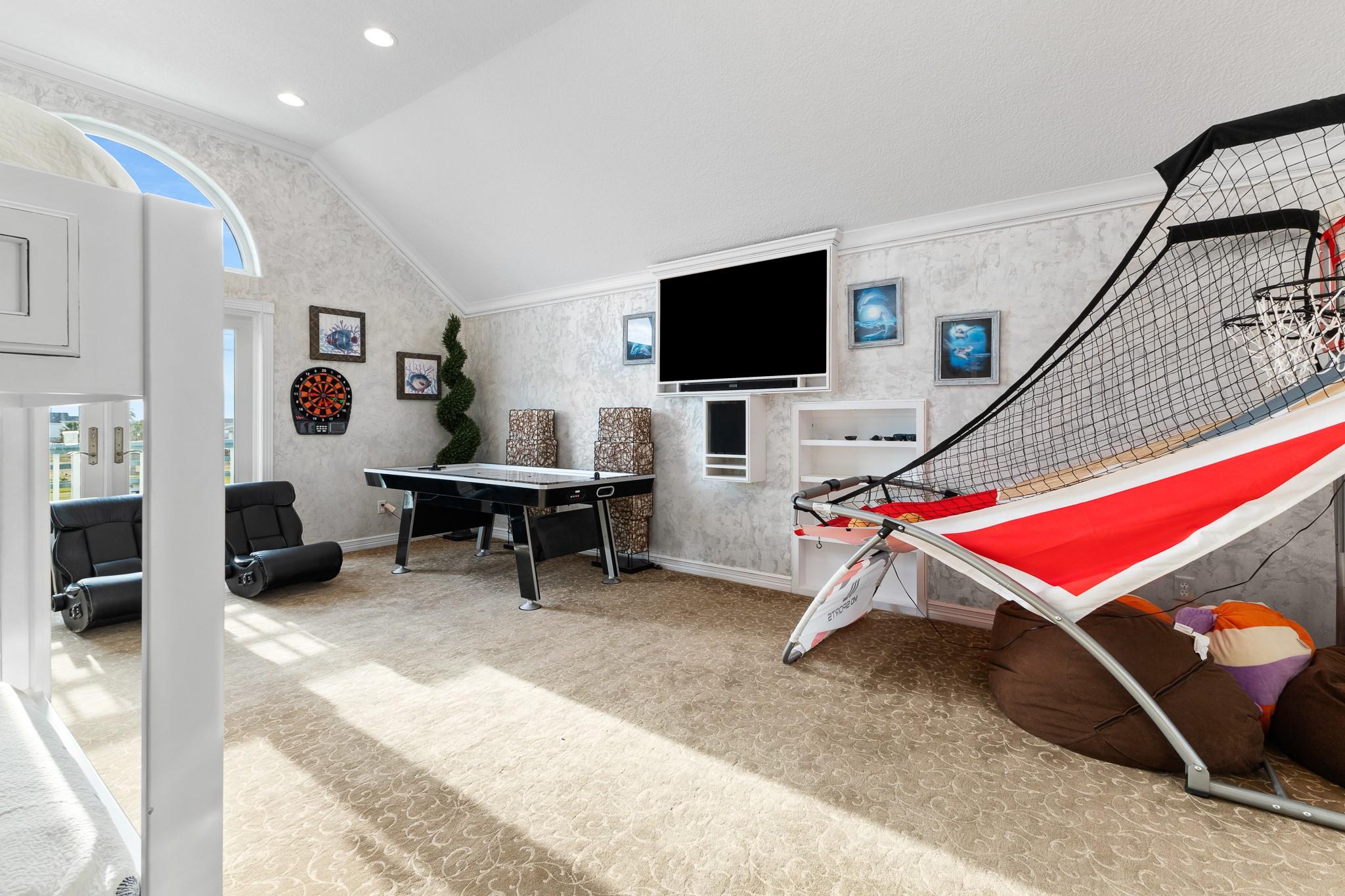 16544 John Silver Road