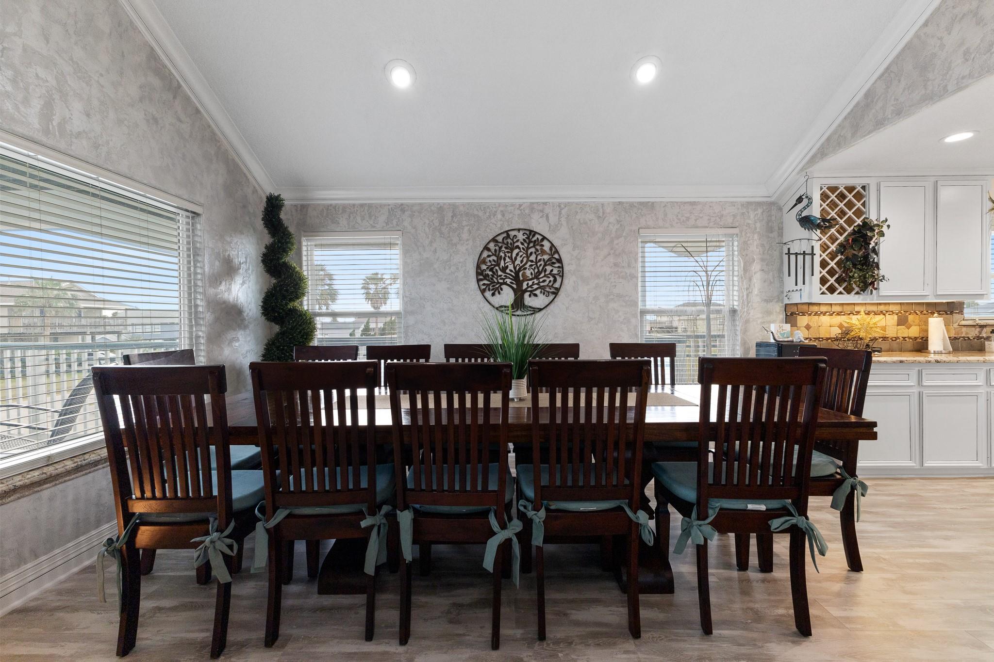 16544 John Silver Road