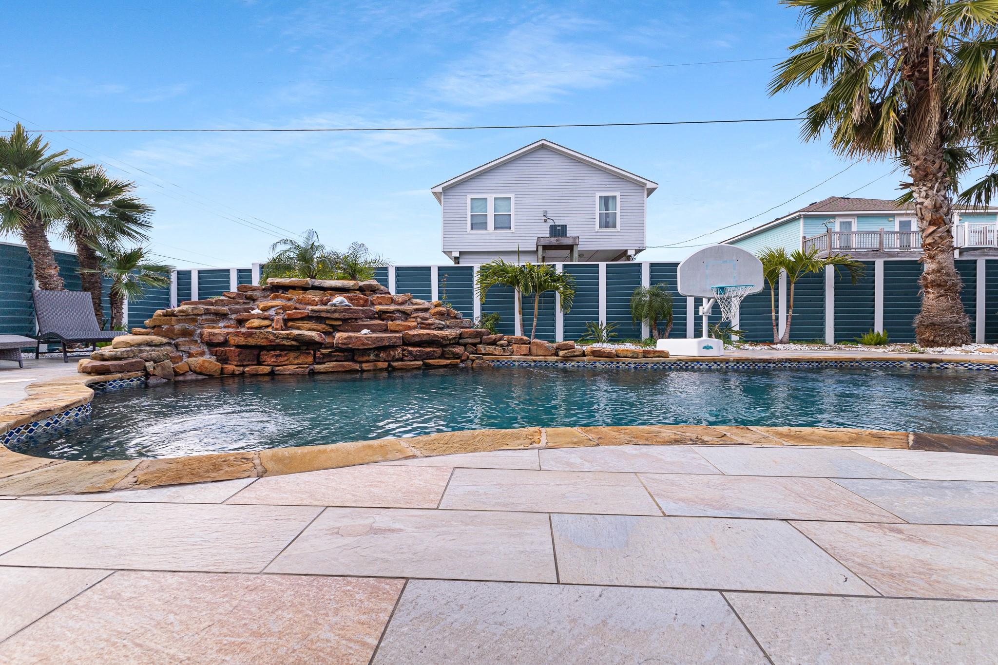 16544 John Silver Road