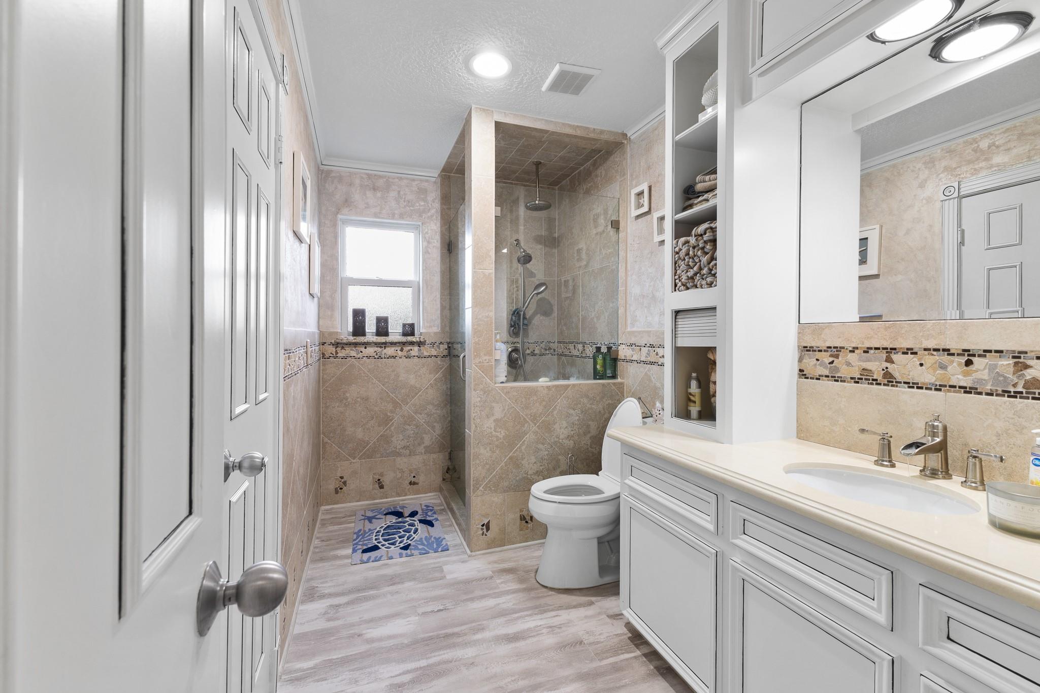 16544 John Silver Road