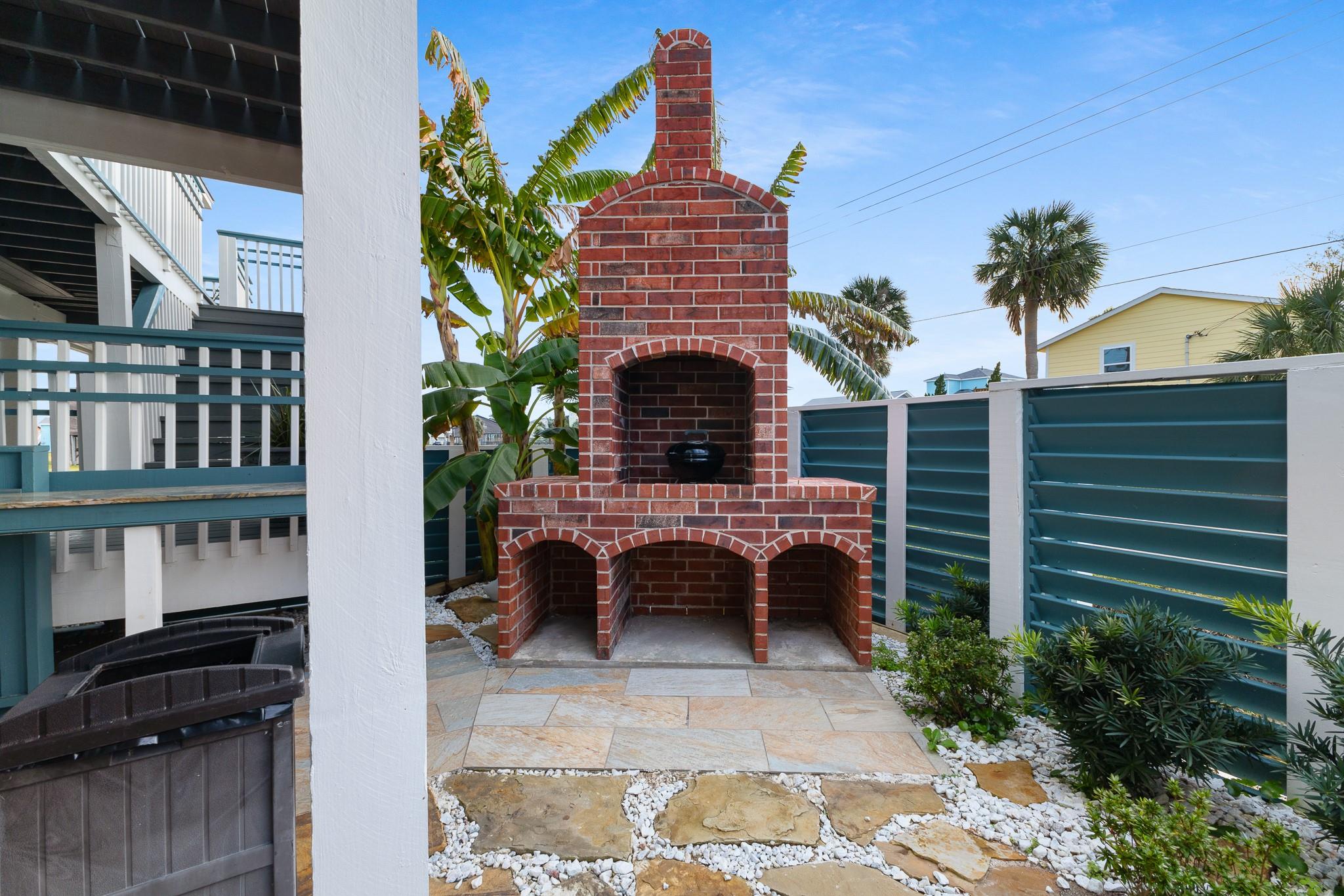 16544 John Silver Road