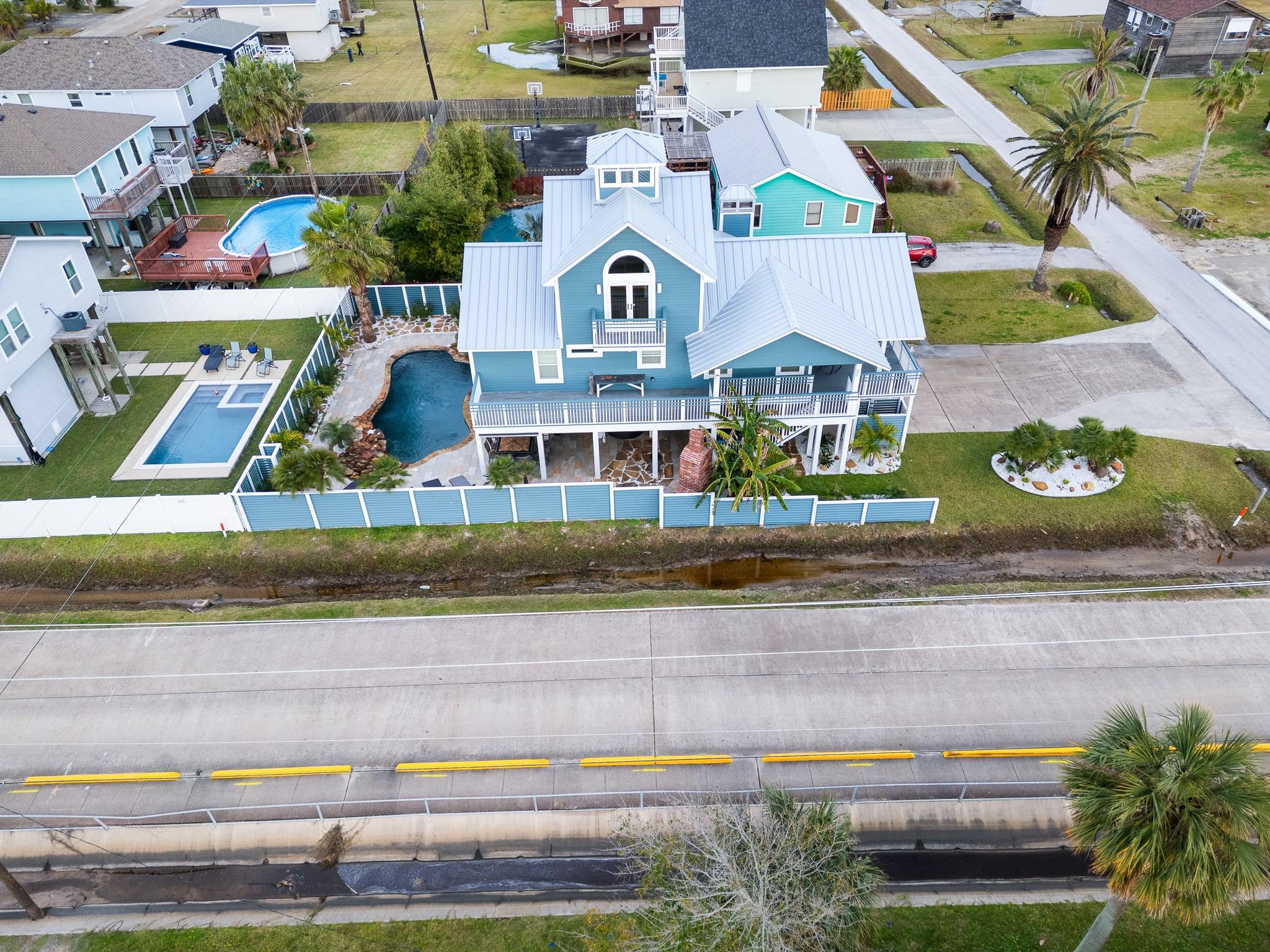 16544 John Silver Road