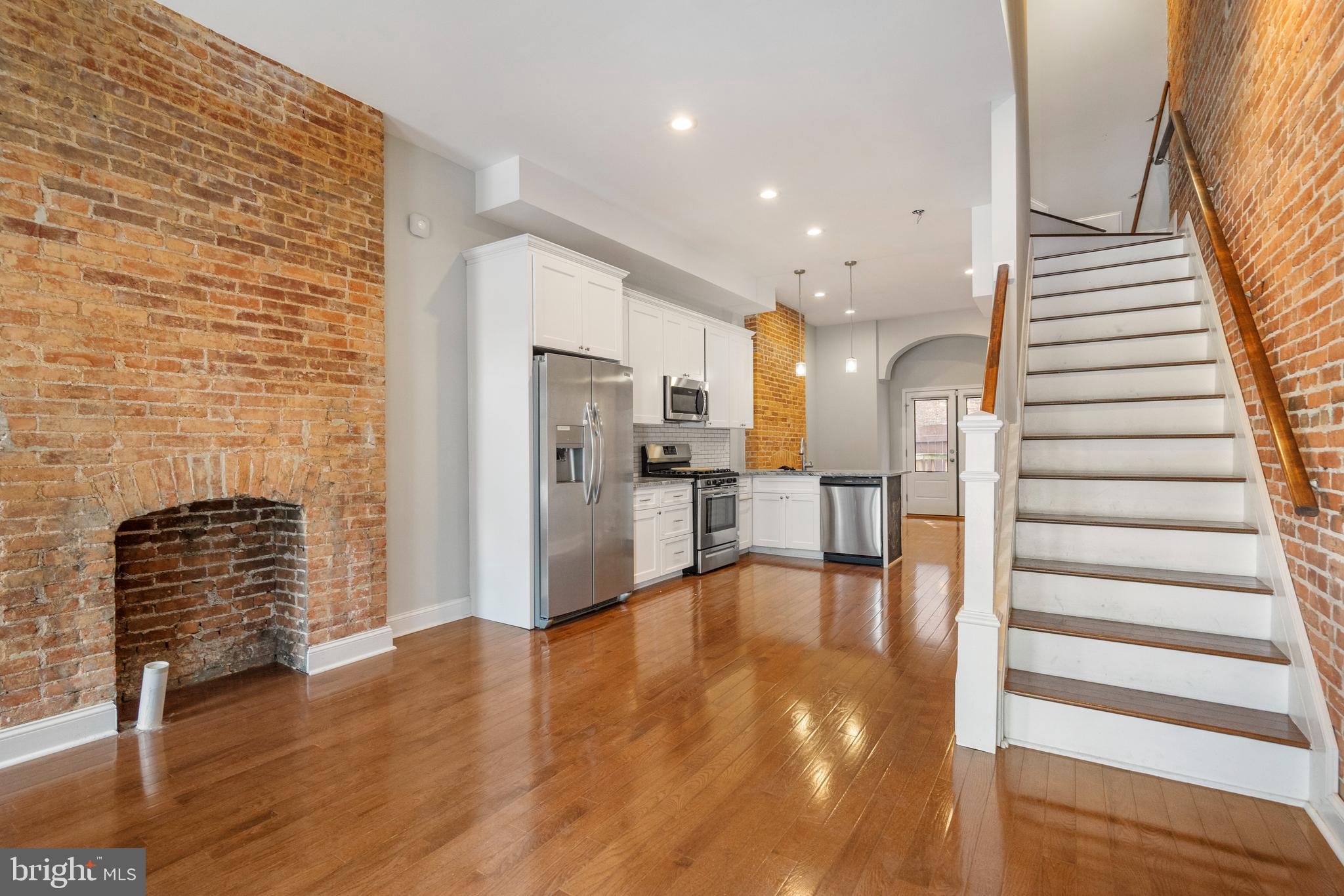 205 E Mount Royal AVENUE