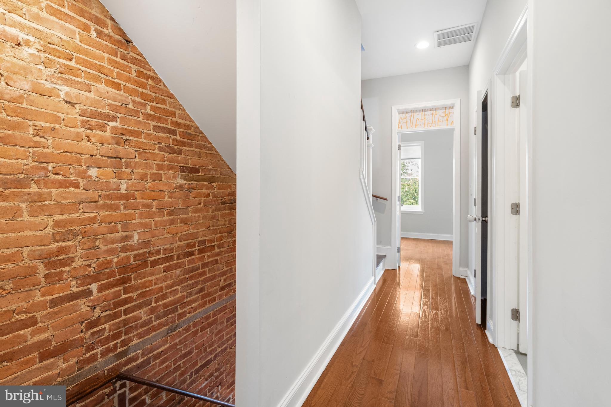 205 E Mount Royal AVENUE