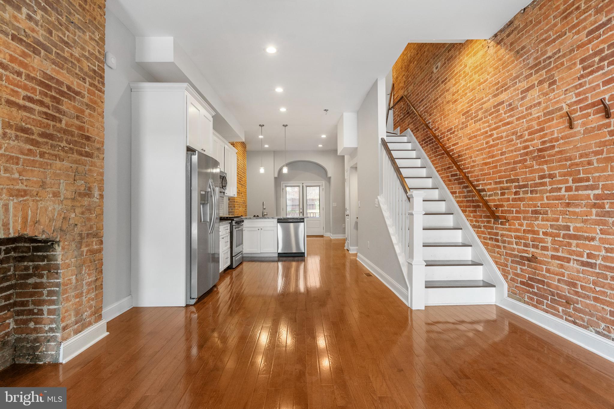 205 E Mount Royal AVENUE