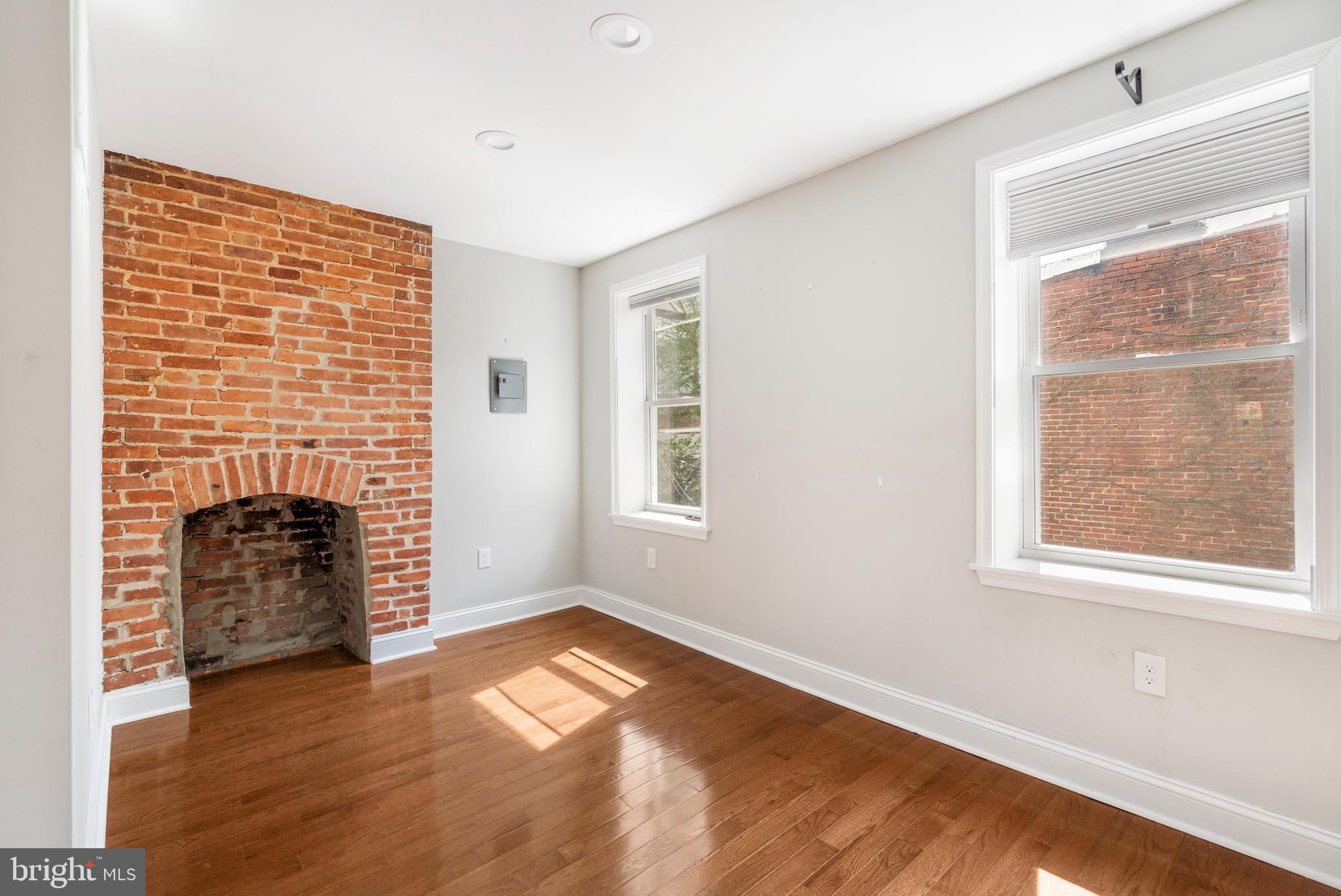 205 E Mount Royal AVENUE