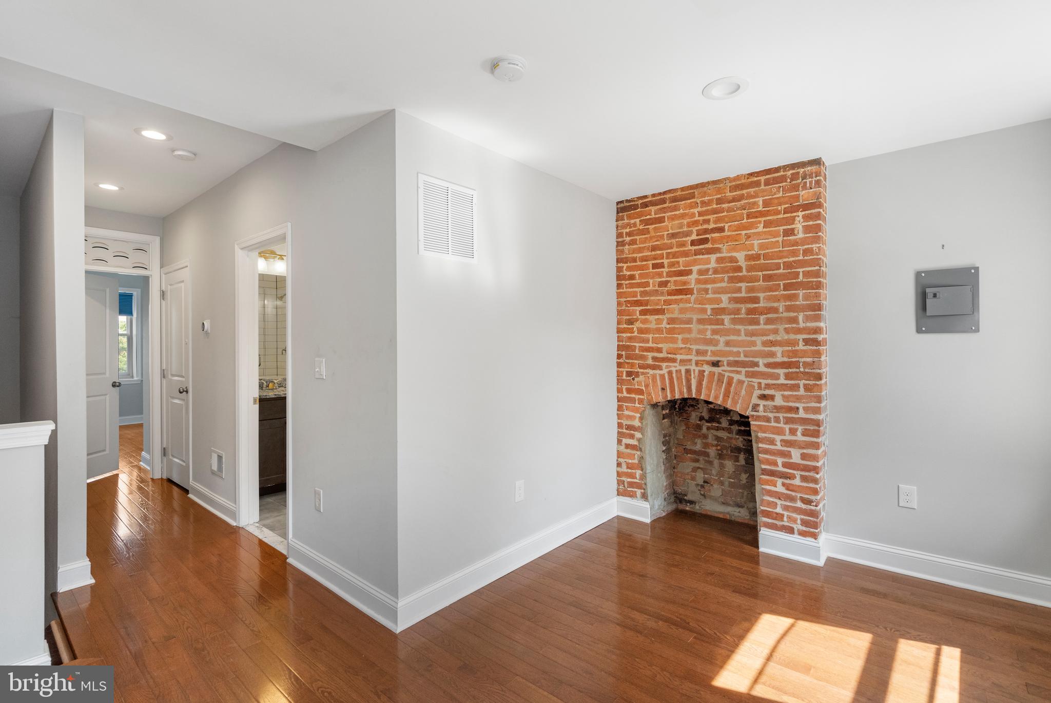 205 E Mount Royal AVENUE