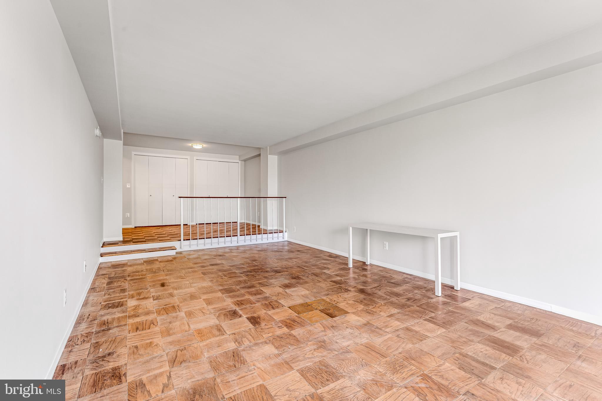 3601 Clarks LANE Unit: 404