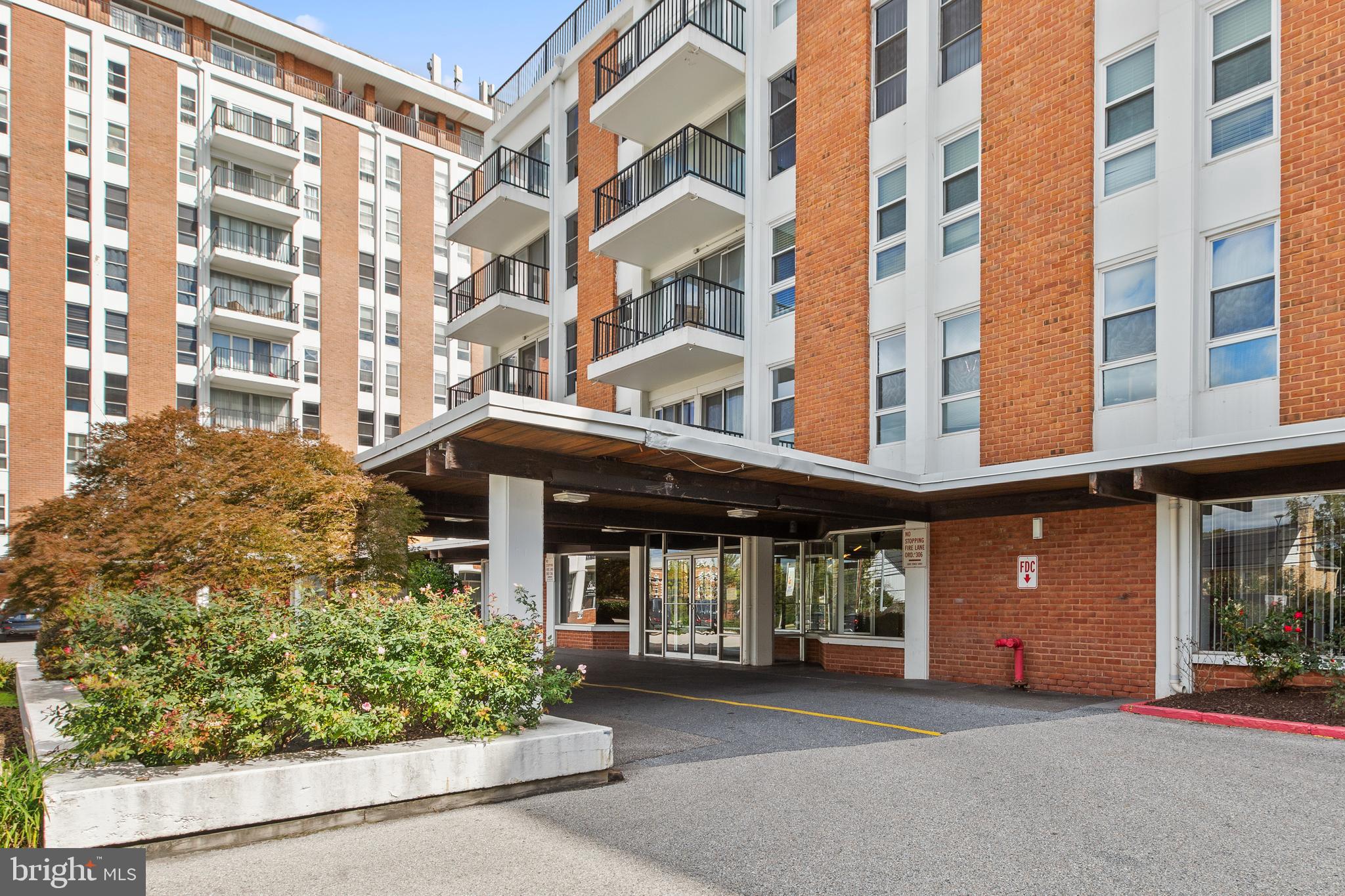 3601 Clarks LANE Unit: 404