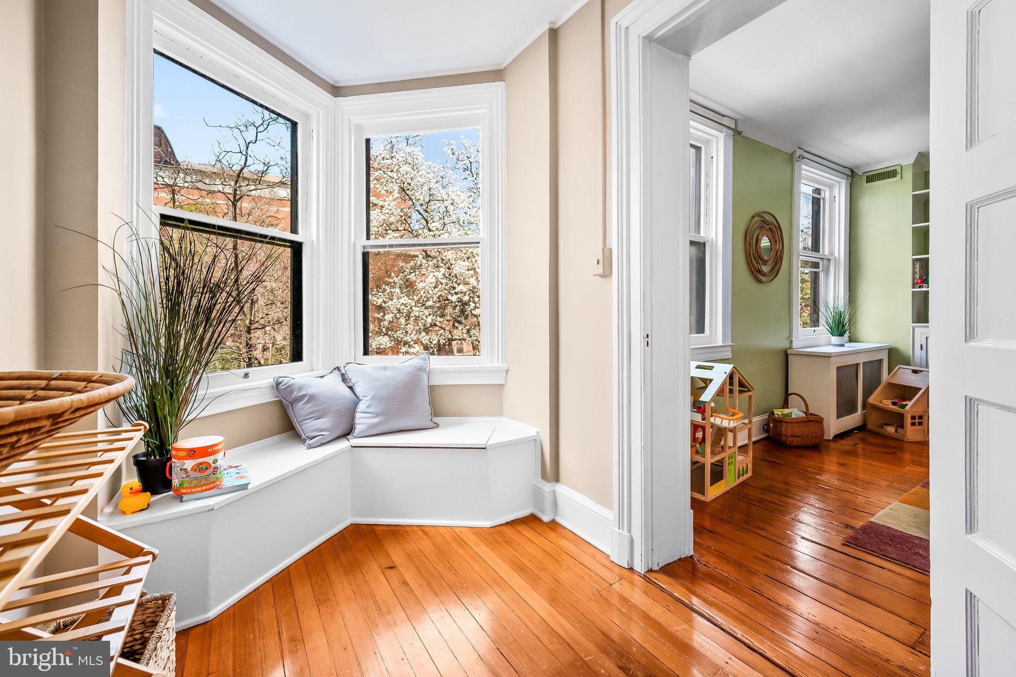 139 W Lafayette Ave