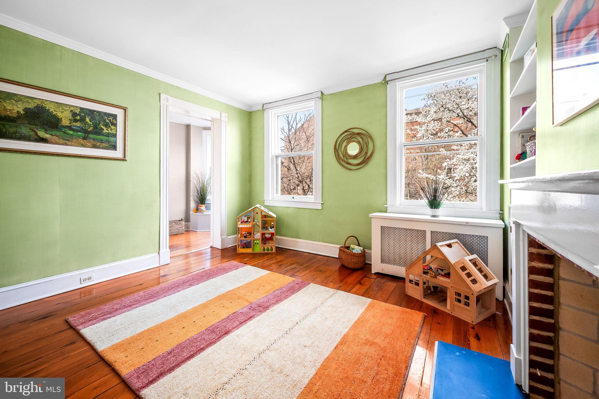 139 W Lafayette Ave