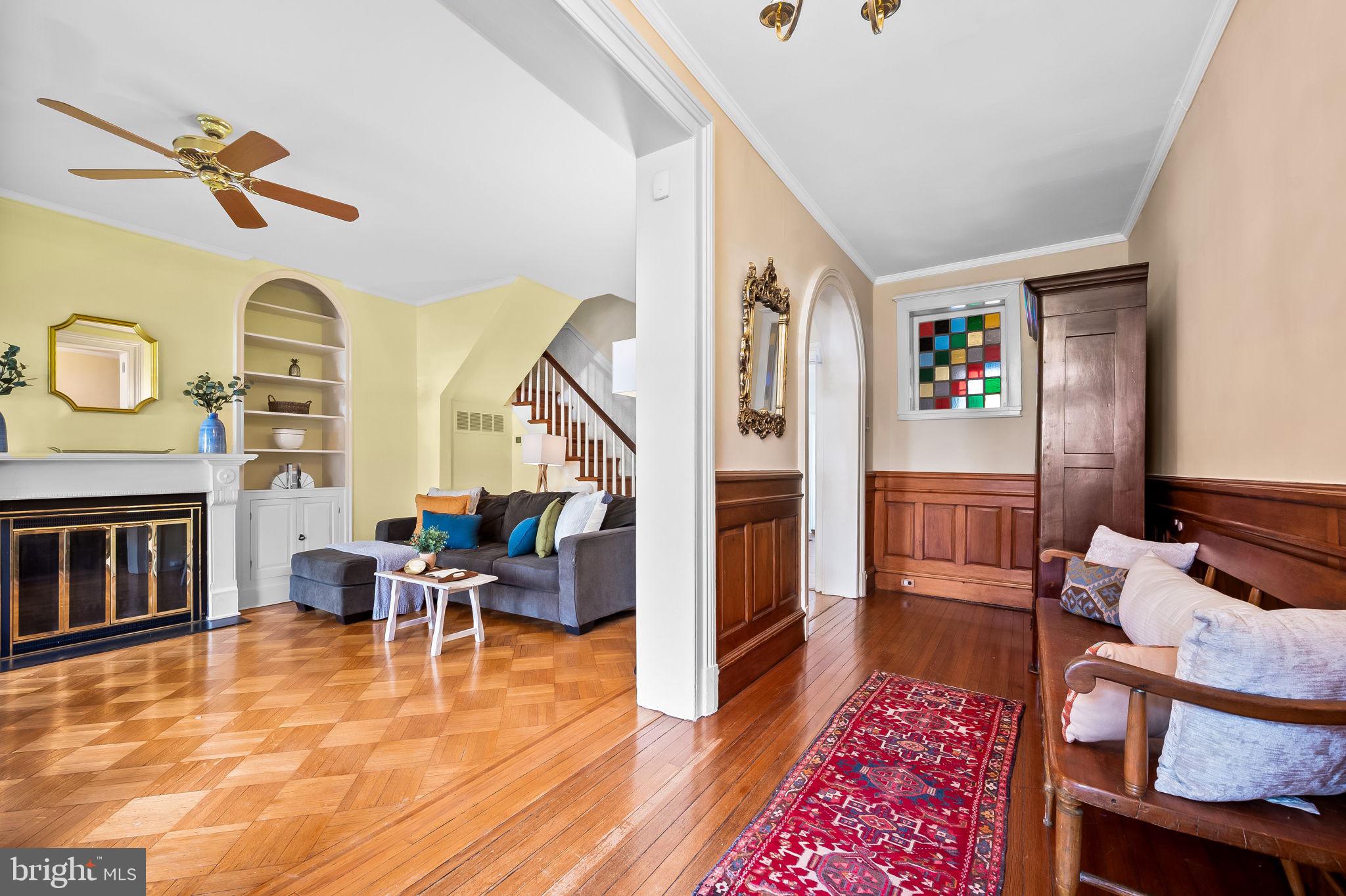 139 W Lafayette Ave