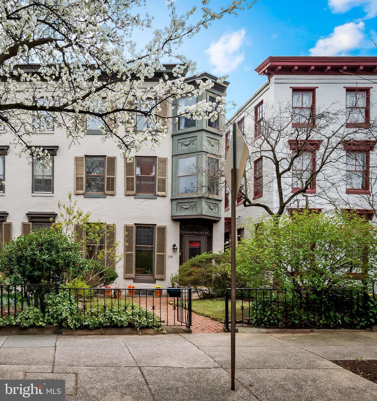 139 W Lafayette Ave