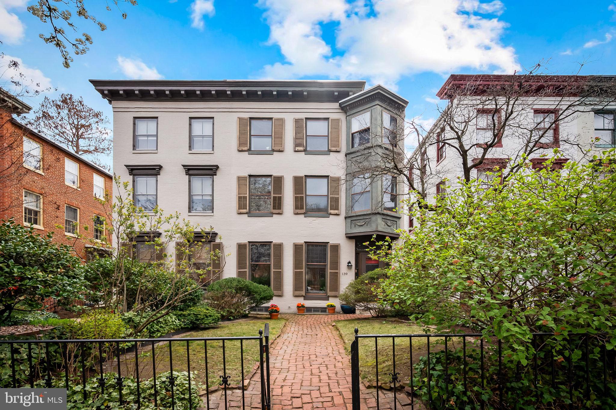 139 W Lafayette Ave