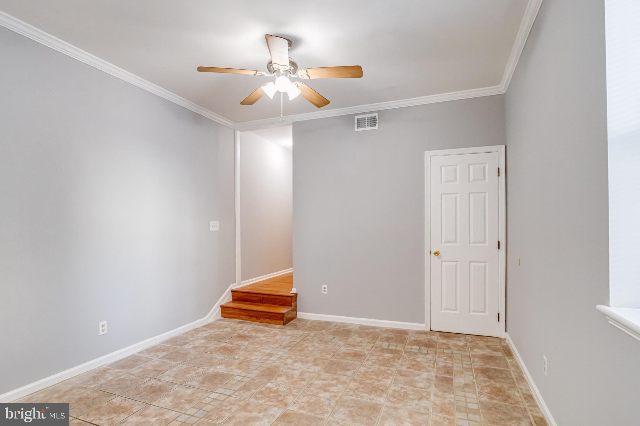 2219 E Fairmount Ave