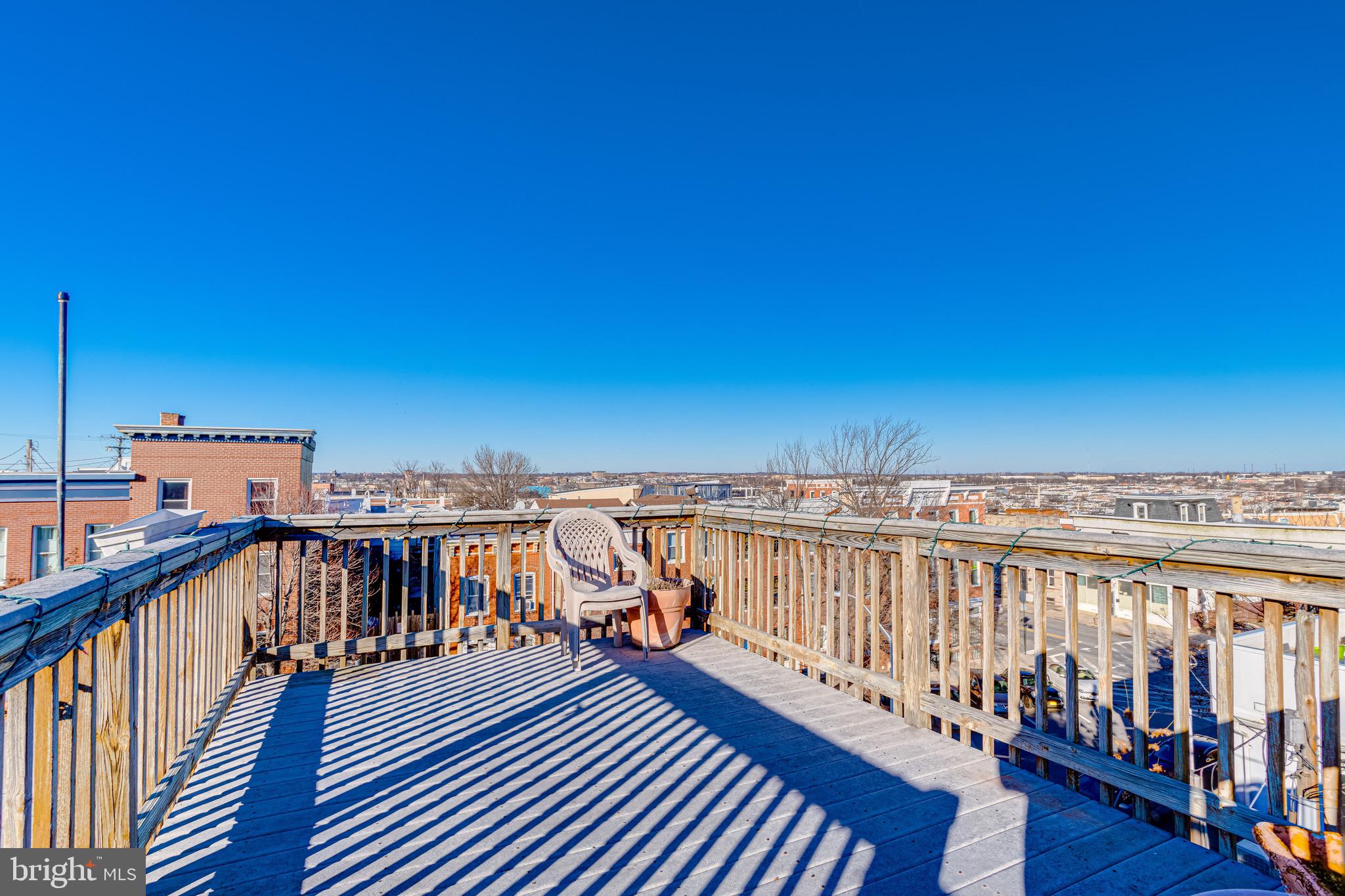 2219 E Fairmount Ave