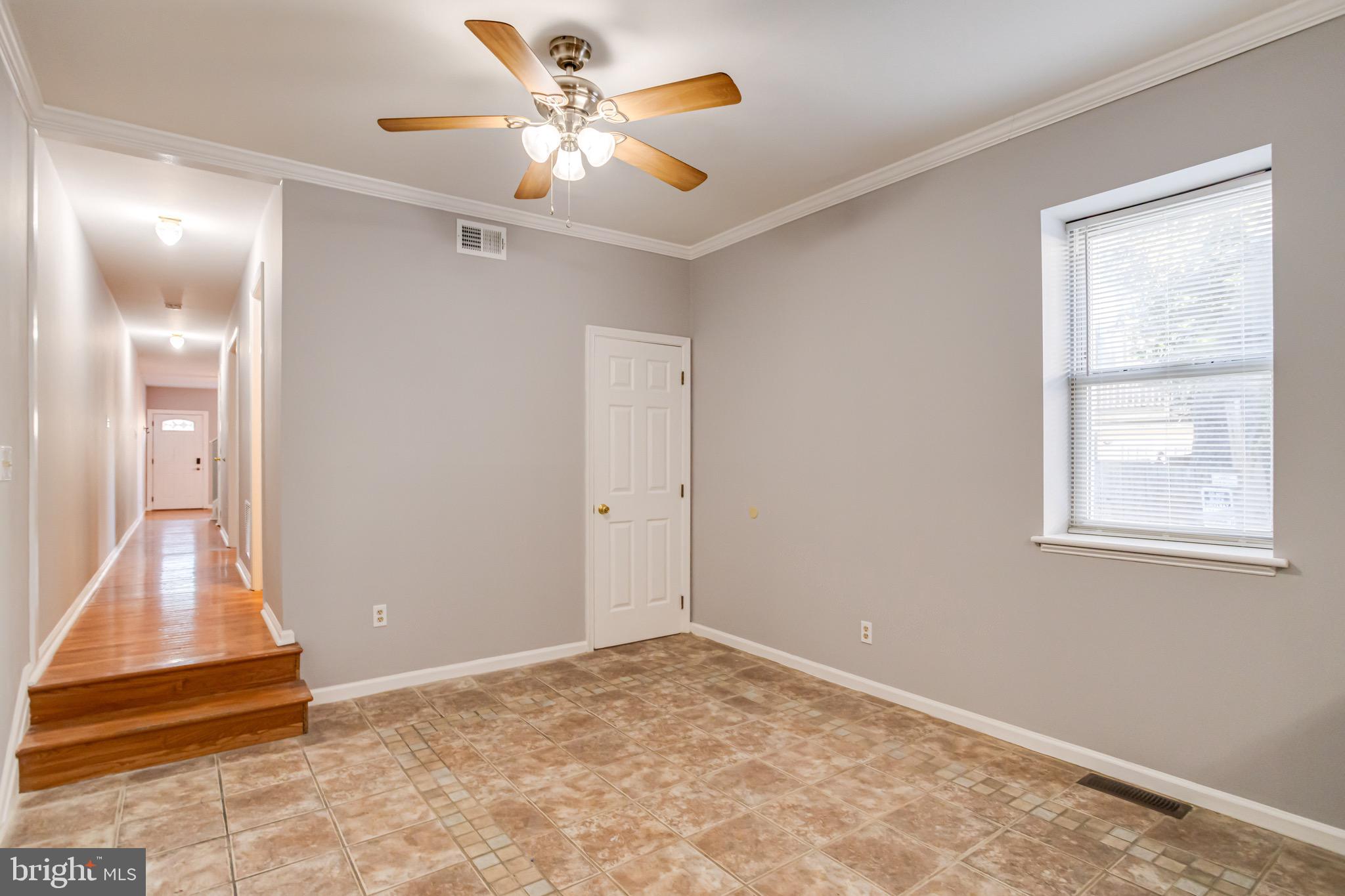 2219 E Fairmount Ave