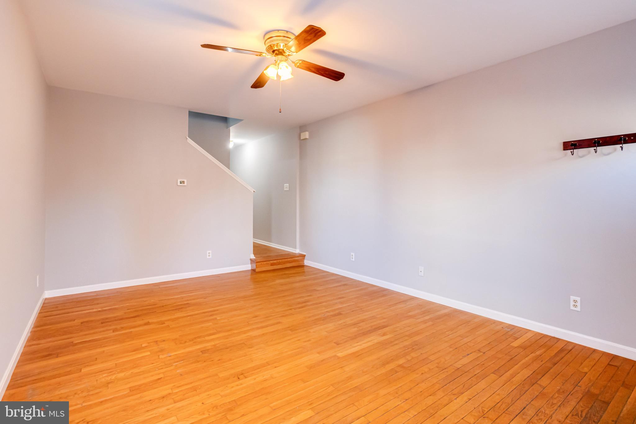 2219 E Fairmount Ave