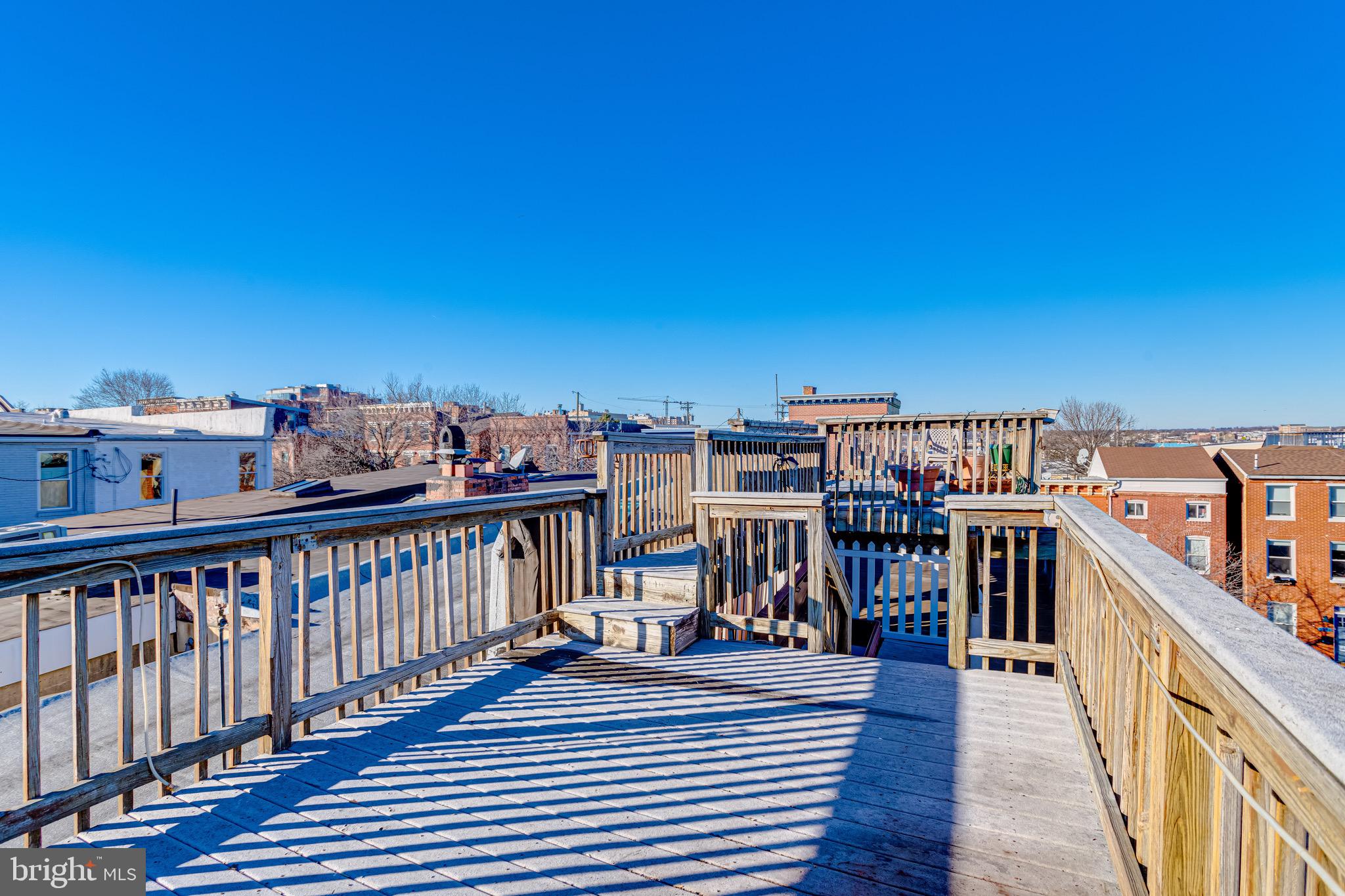 2219 E Fairmount Ave