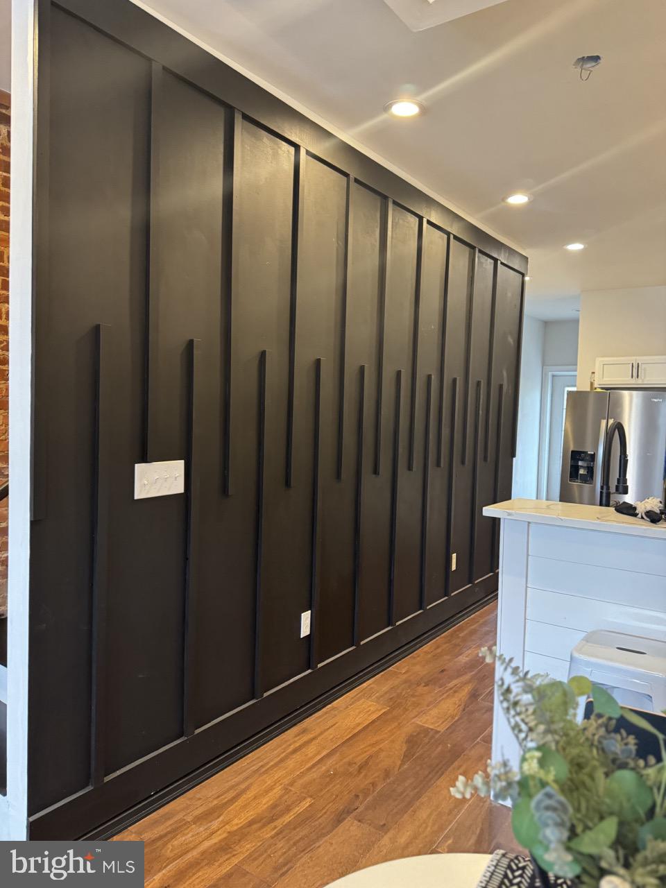 1733 N Washington St