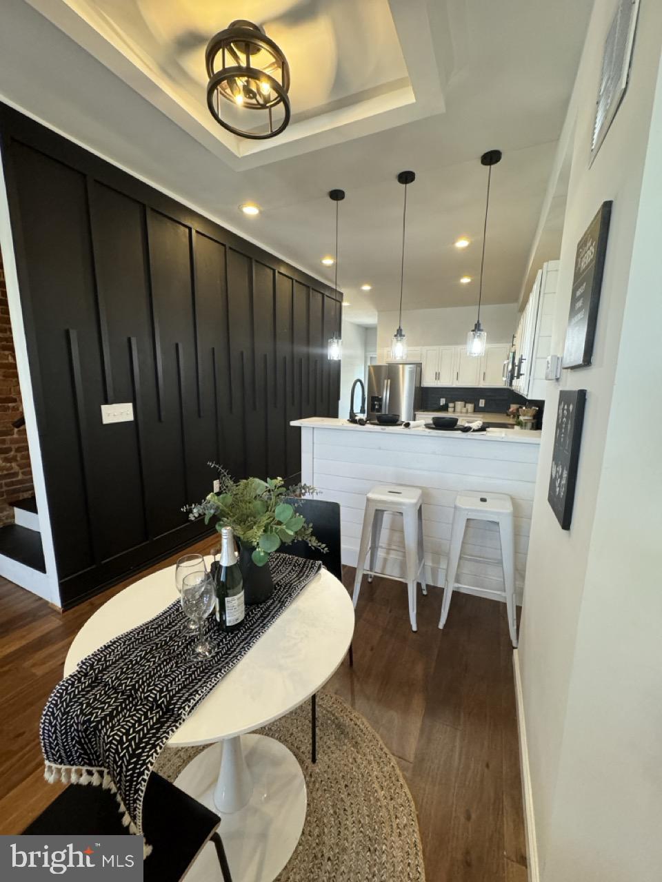 1733 N Washington St