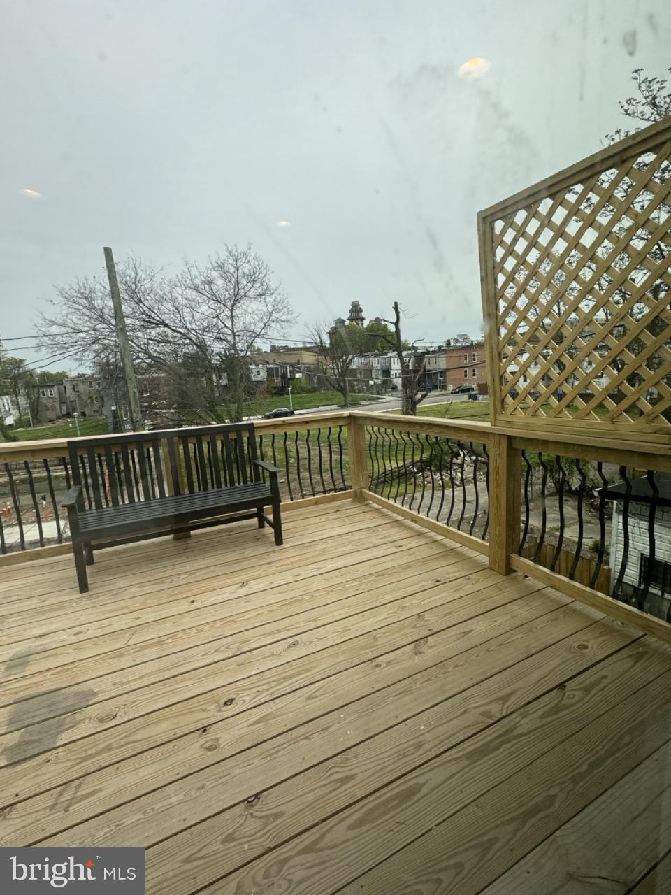 1733 N Washington St