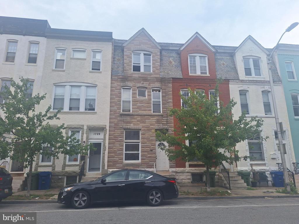 1727 McCulloh St