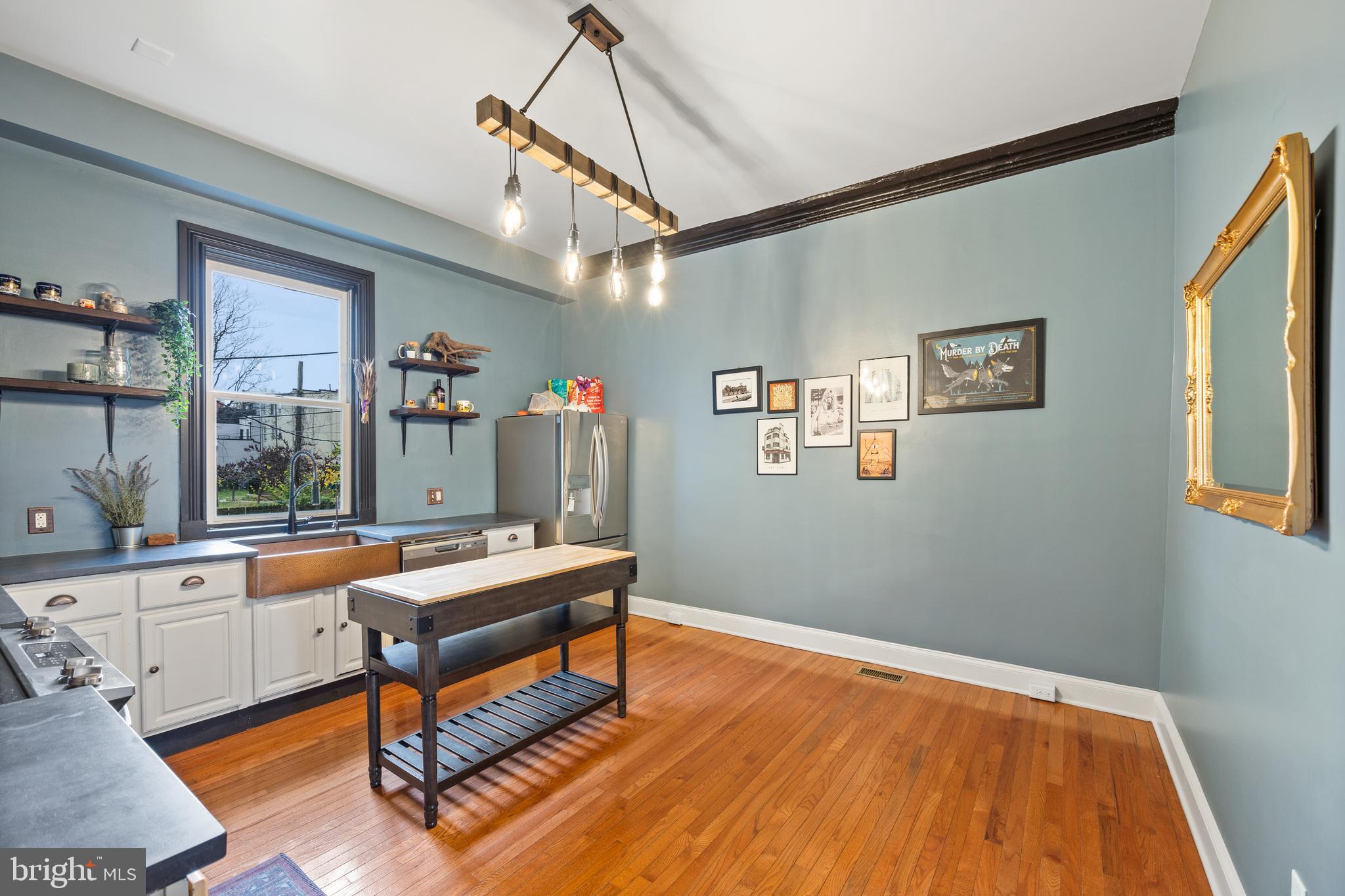 415 E Lafayette Ave