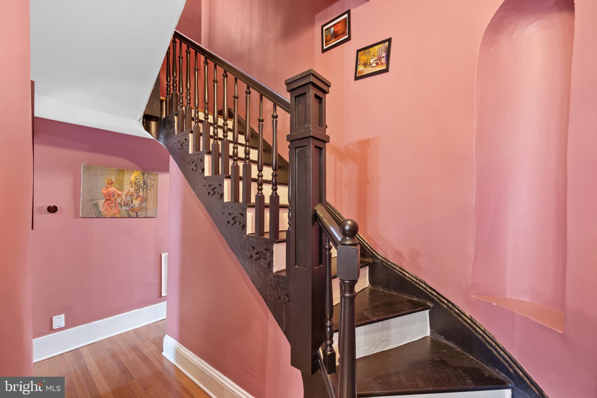 415 E Lafayette Ave