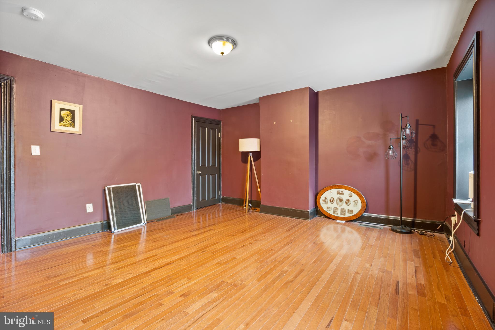 415 E Lafayette Ave