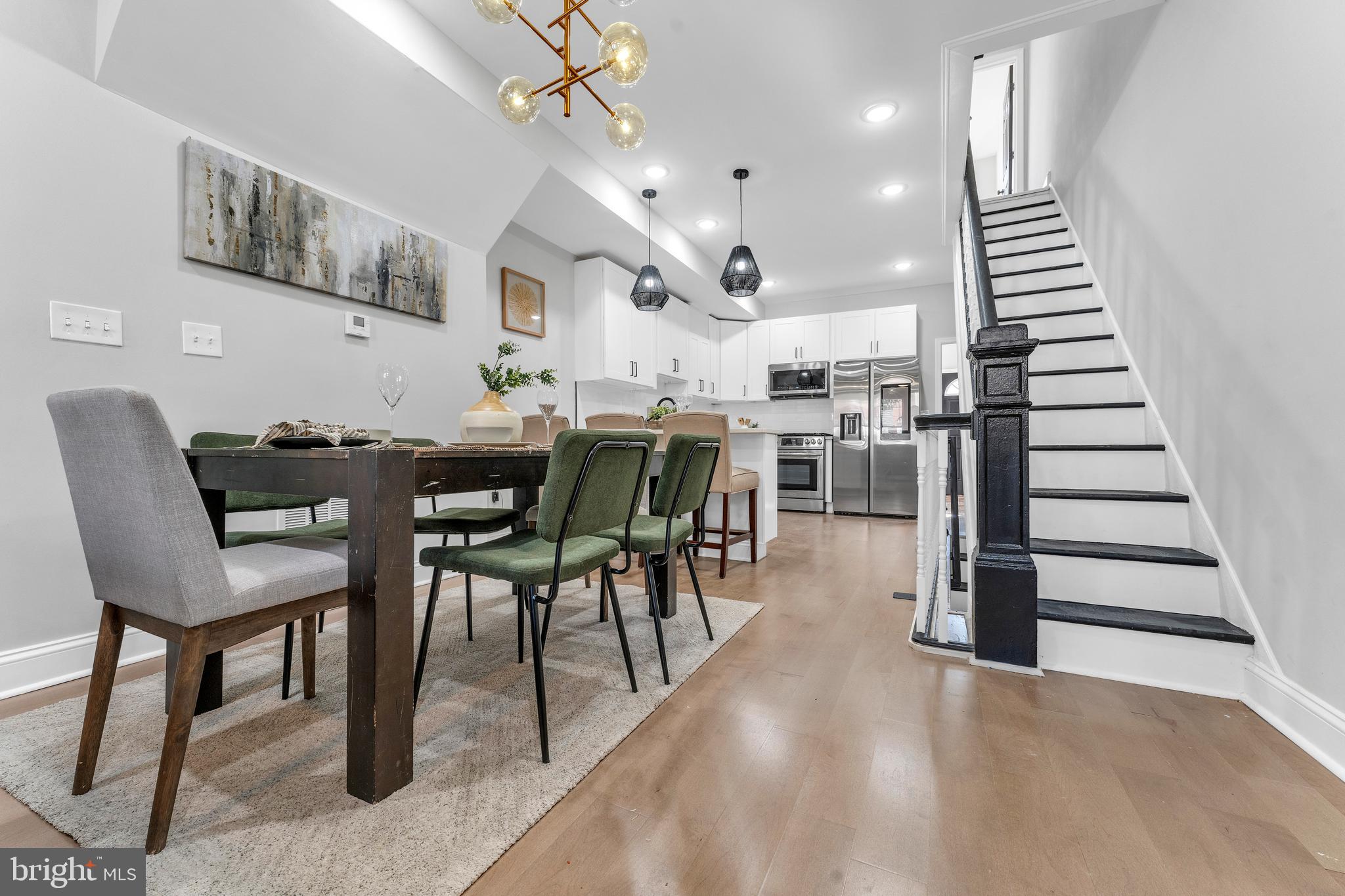 1815 E Lafayette Ave E