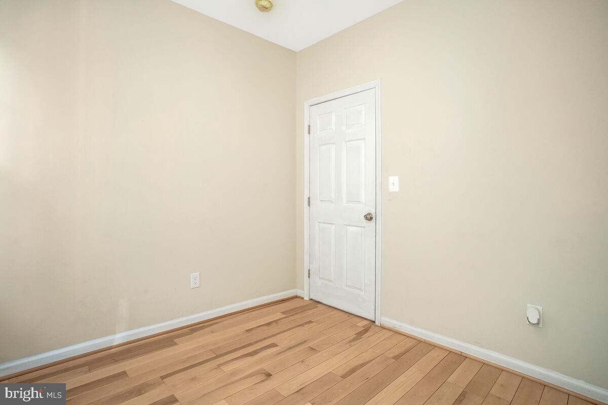 3446 Auchentoroly Ter