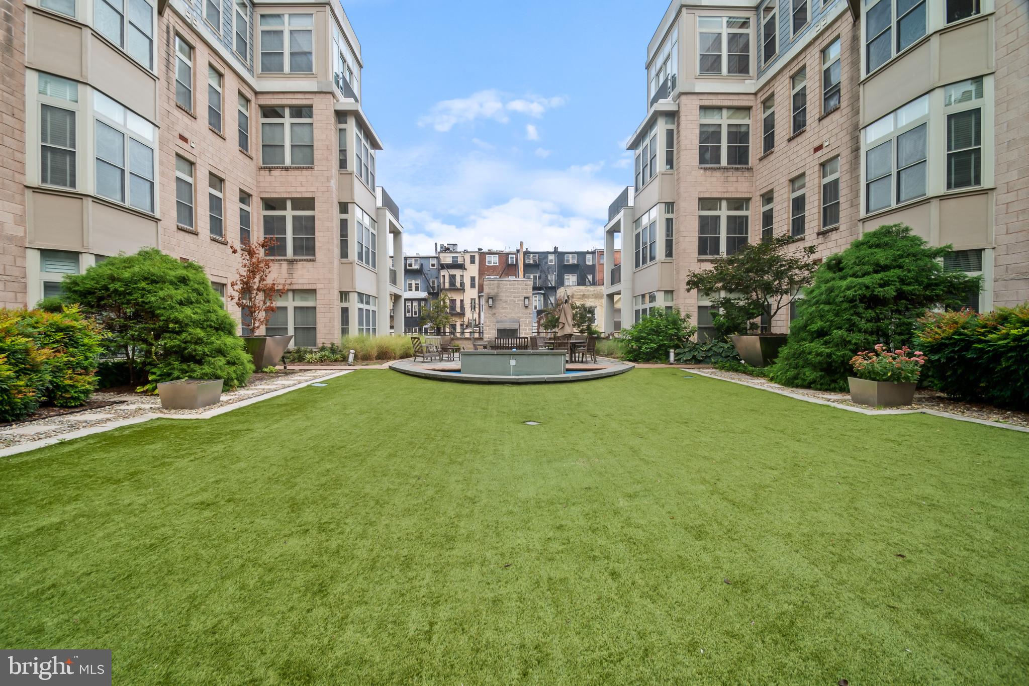 1209 CHARLES STREET 309