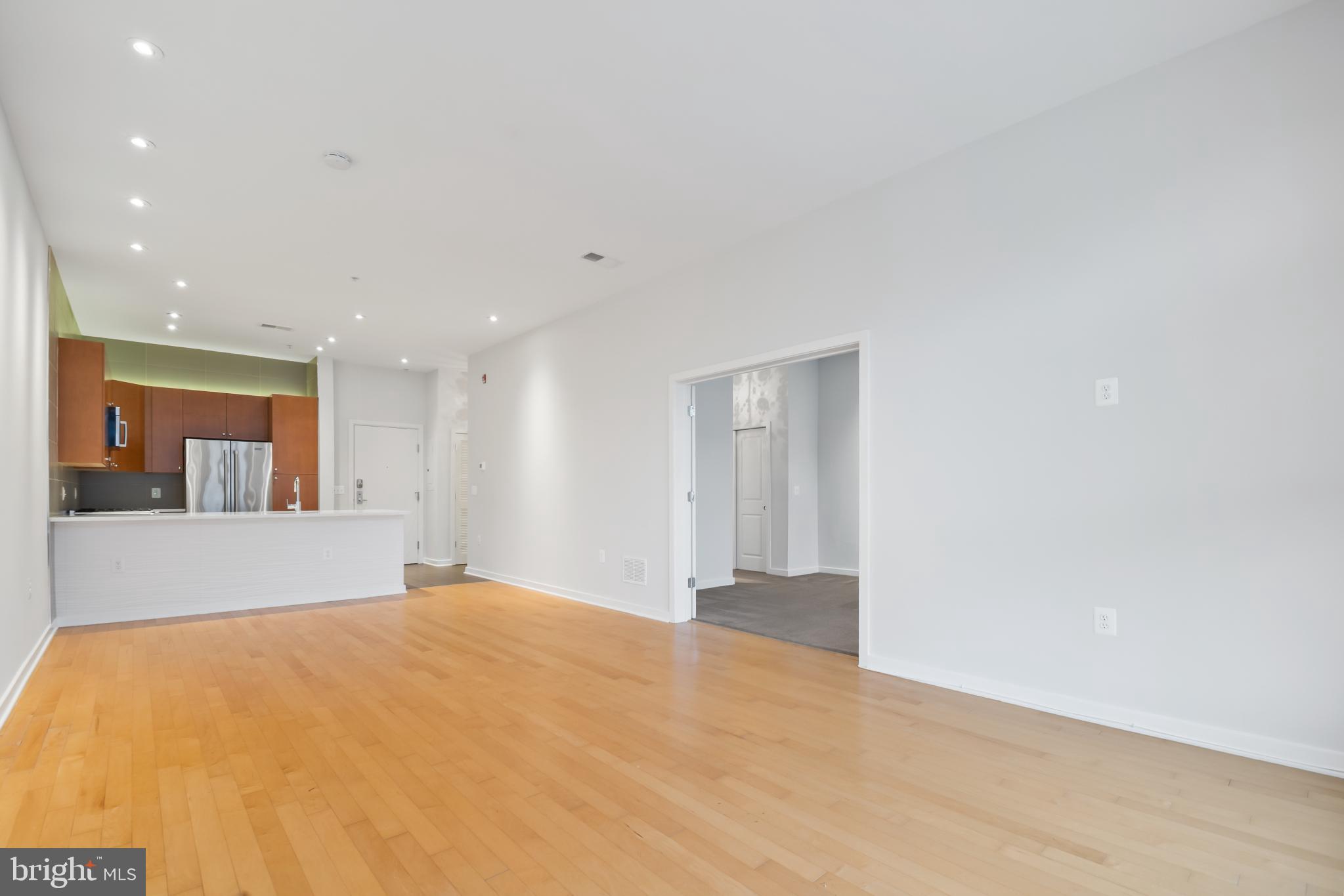 1209 CHARLES STREET 309