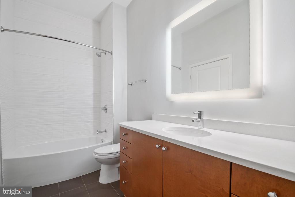 1209 CHARLES STREET 309