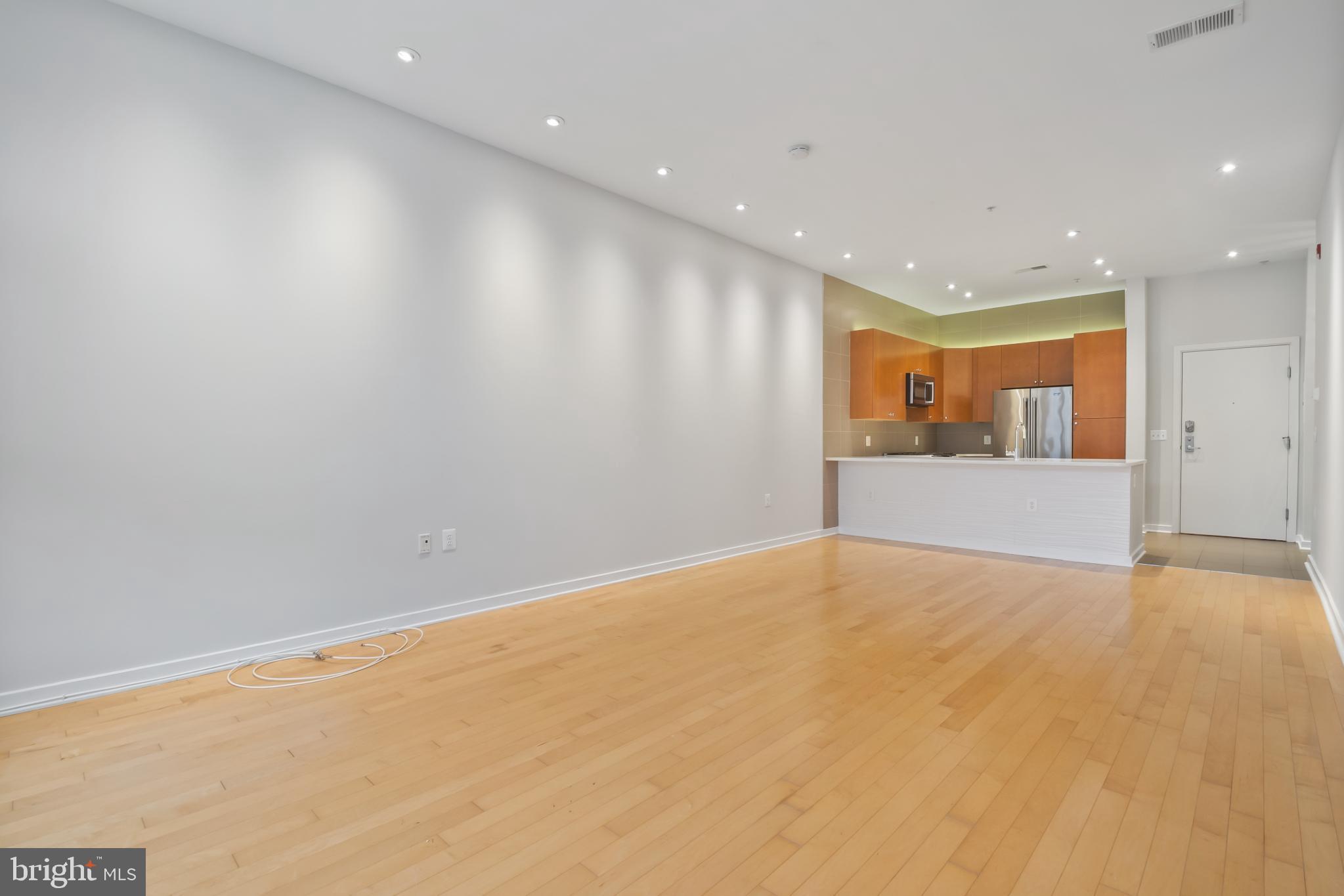 1209 CHARLES STREET 309