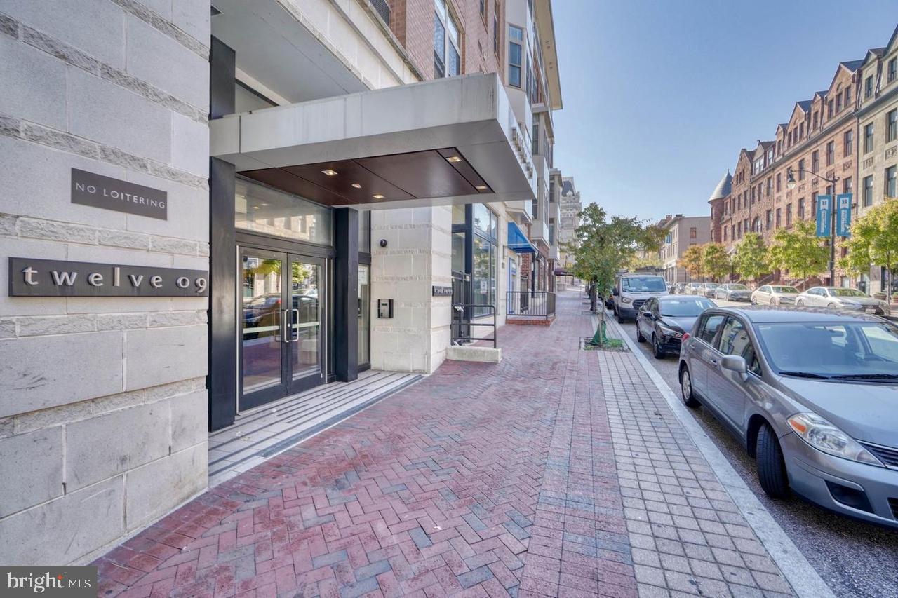 1209 CHARLES STREET 309