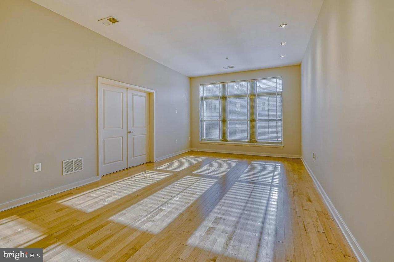 1209 CHARLES STREET 309