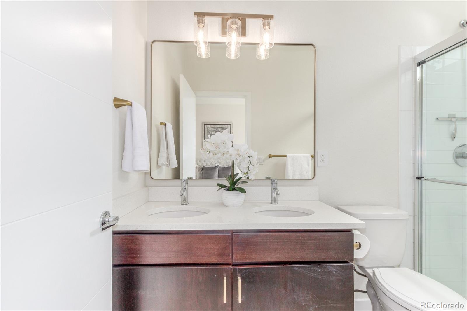 3425 Larimer Street Unit: 105