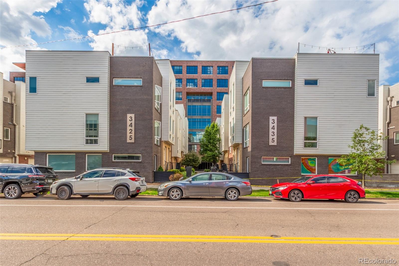 3425 Larimer Street Unit: 105