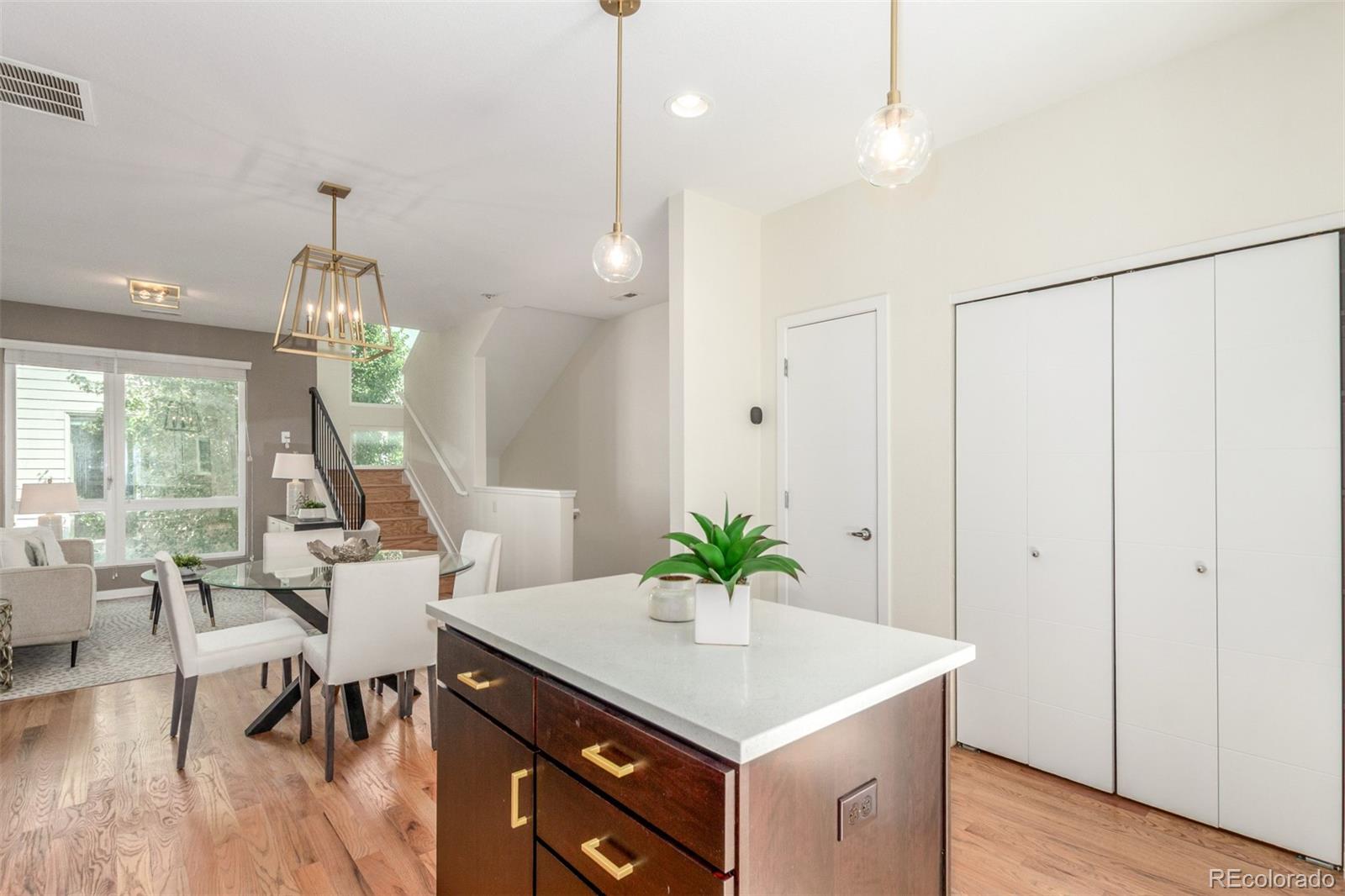 3425 Larimer Street Unit: 105