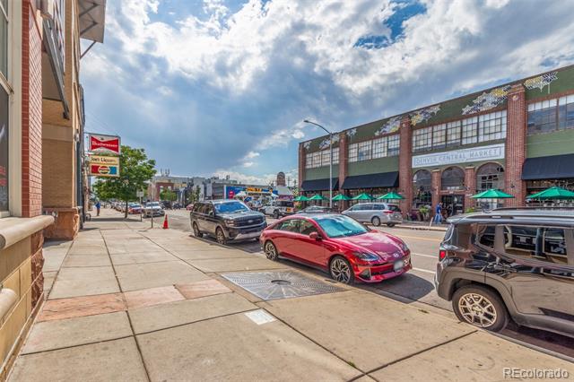 3425 Larimer Street Unit: 105