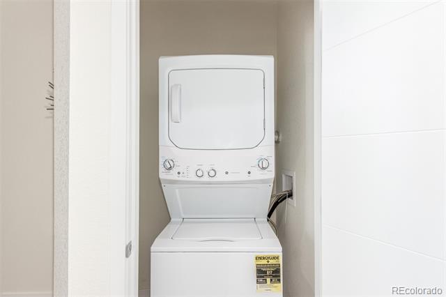3425 Larimer Street Unit: 105