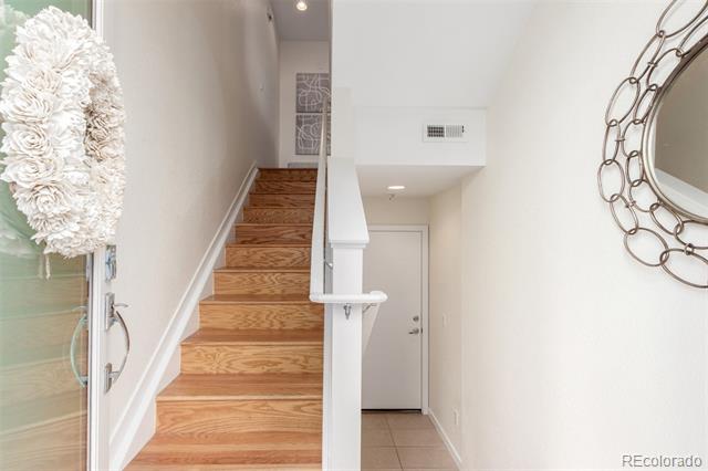 3425 Larimer Street Unit: 105