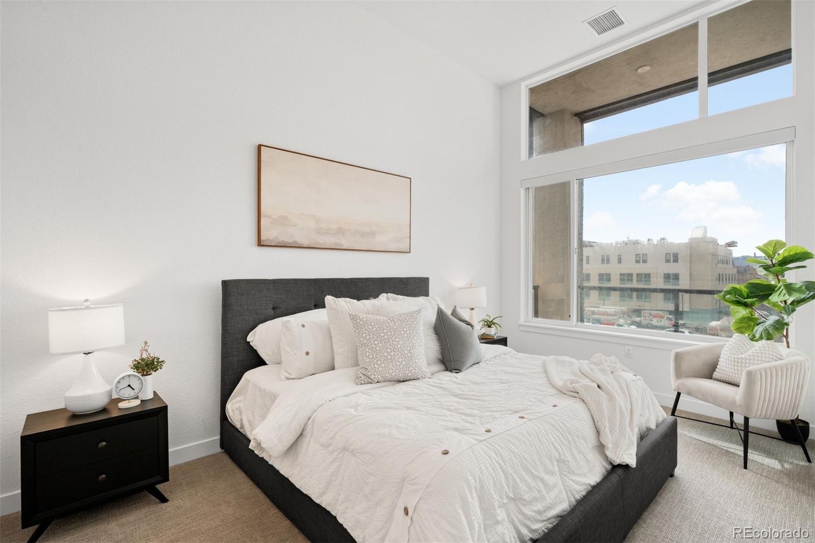 1616 S Broadway Unit: 300